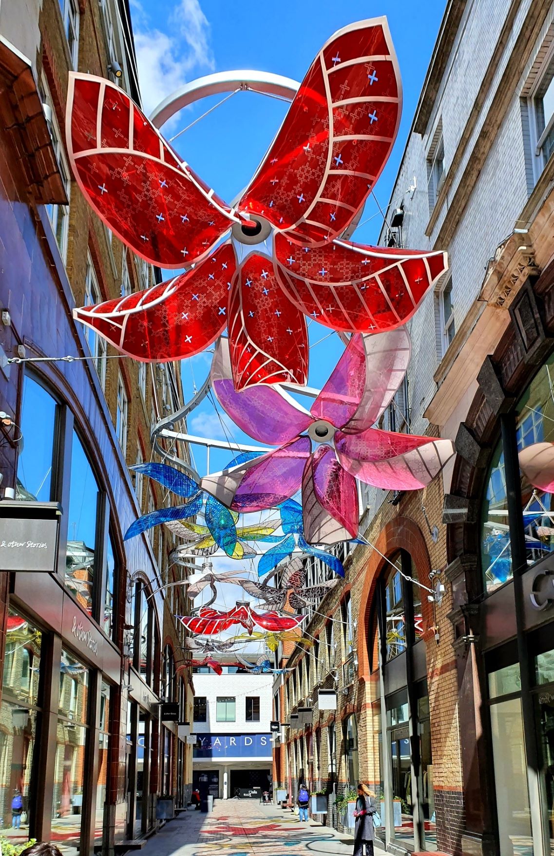 Our flower canopy installation completes at St.Martin's Courtyard